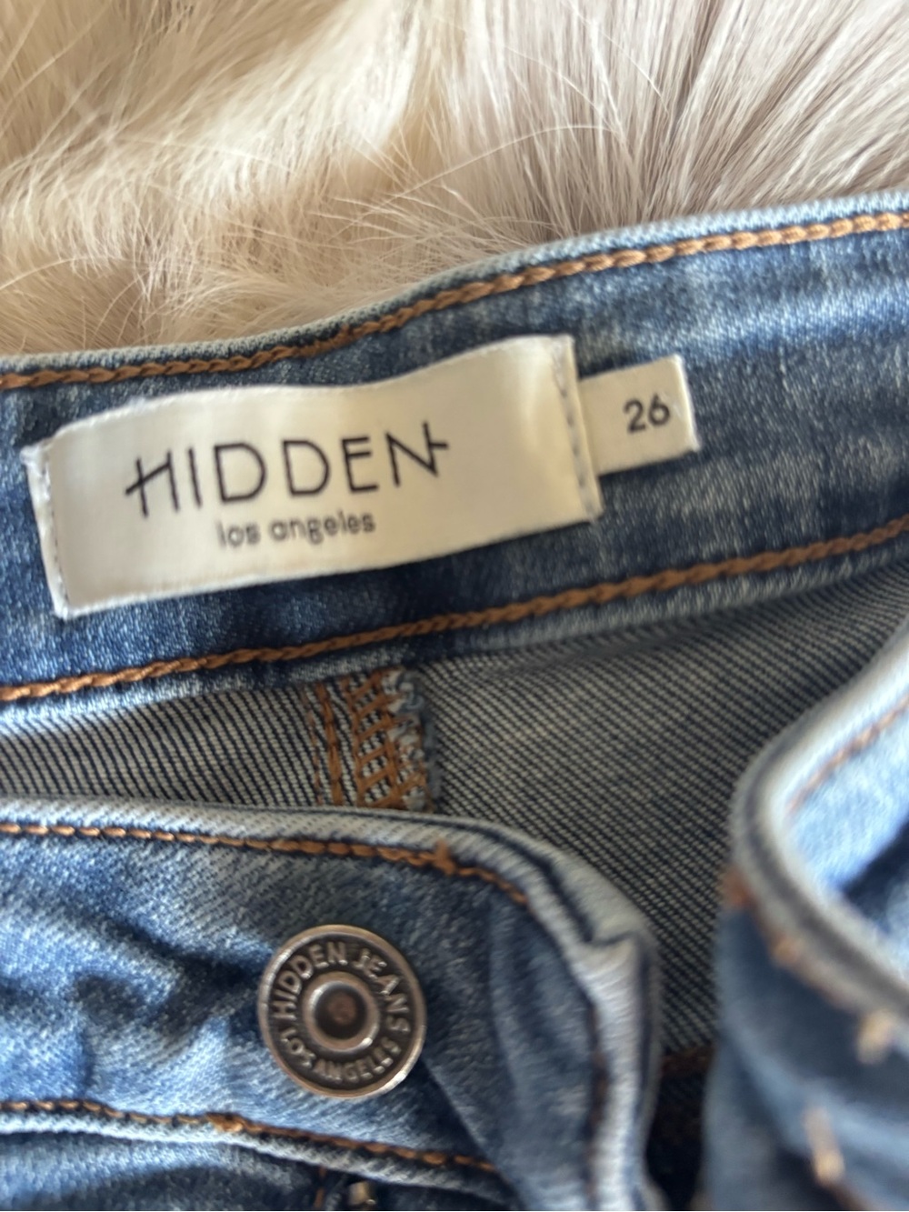 Hidden Women's Straight-Leg Jeans - Picture 4 of 5